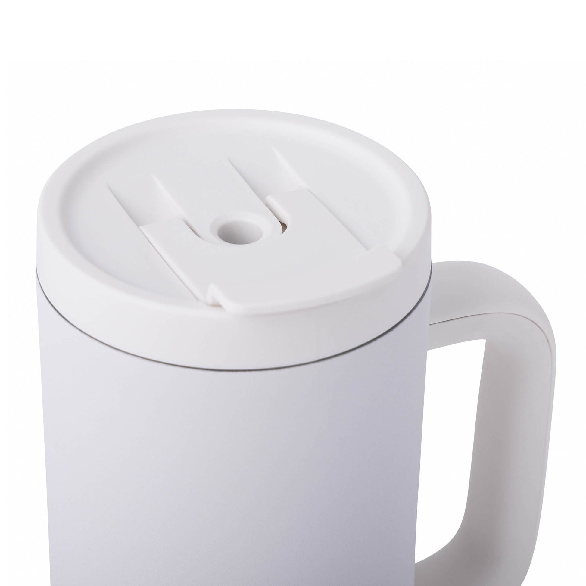 40-oz-leisure-tumbler-f2 CoreHome_MannaHydration_Whites_Raw-42.jpg